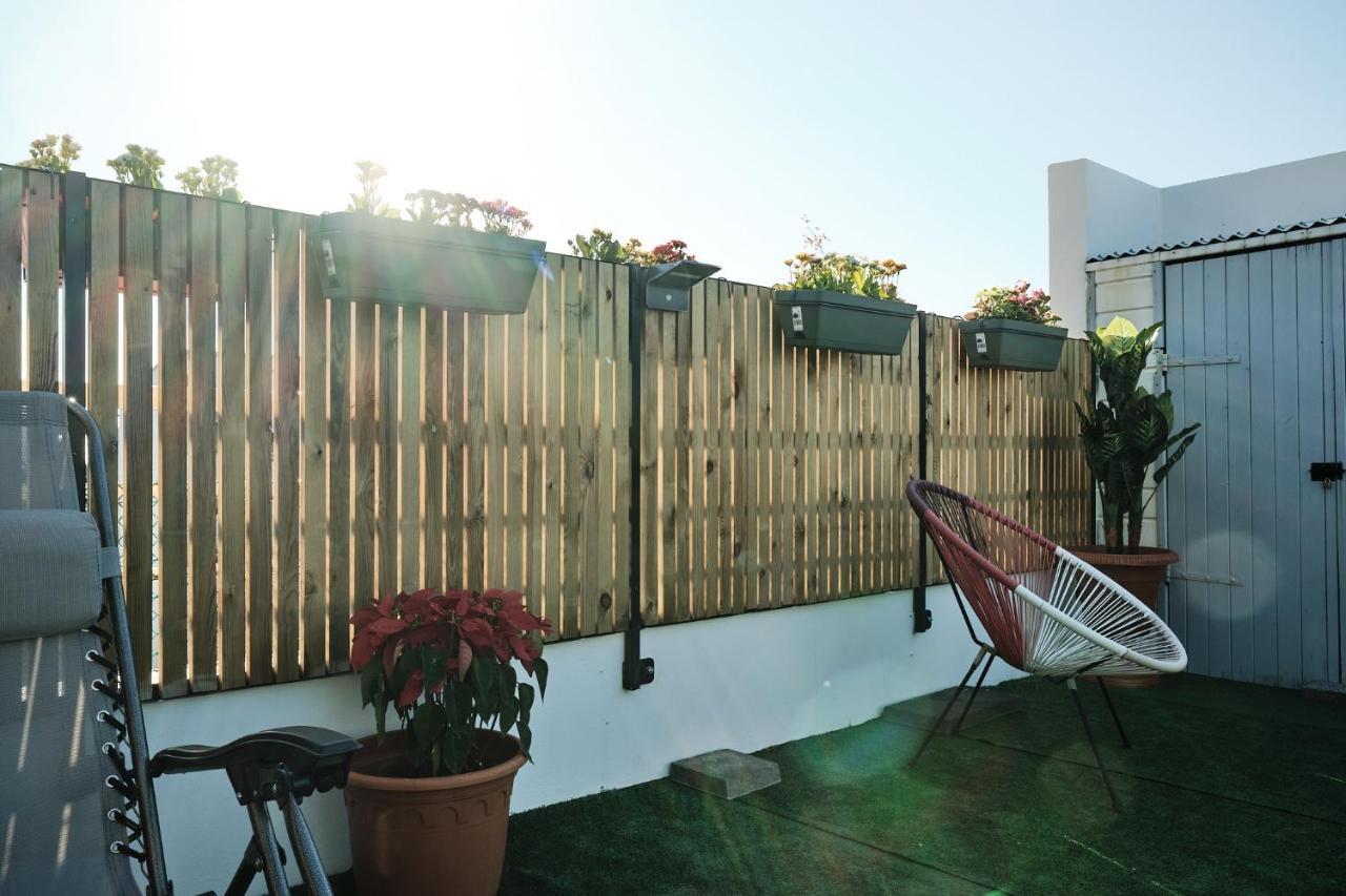 Appart'Eden : Vue Panoramique Sur Saint-Denis Apartment Sainte Clotilde Exterior photo